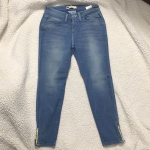 Levi’s Jeans